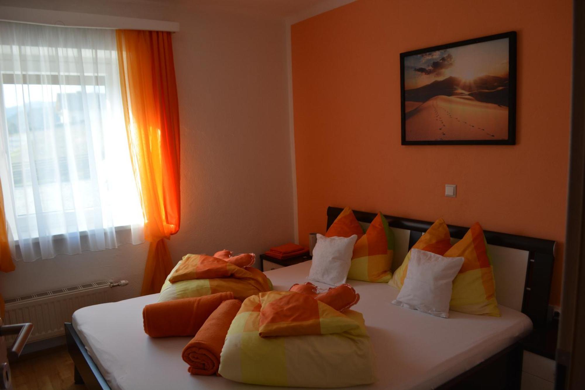 Haus Sunshine Leilighet Hermagor-Pressegger See Rom bilde
